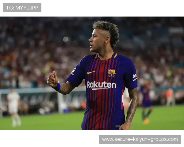 内马尔小角度推射命中，巴西进攻端锋芒毕露